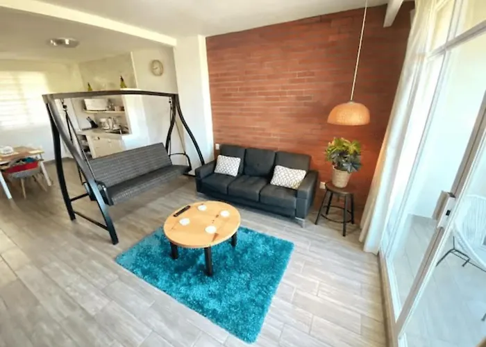Sm Apartment *