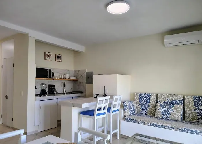 Sm Apartment *